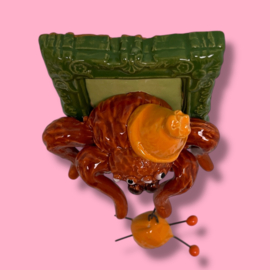 Schilderijtje van keramiek Spin .....?