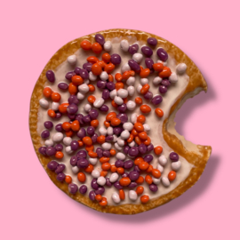 Beschuit van keramiek met feest muisjes