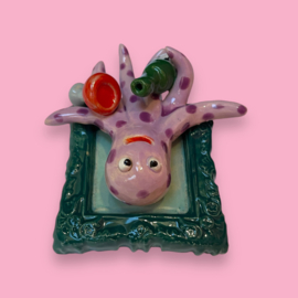 Schilderijtje van keramiek octopus Okkie