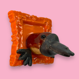 Schilderijtje van keramiek vogelbekdier