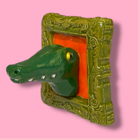 Schilderijtje van keramiek Jill Krokodil