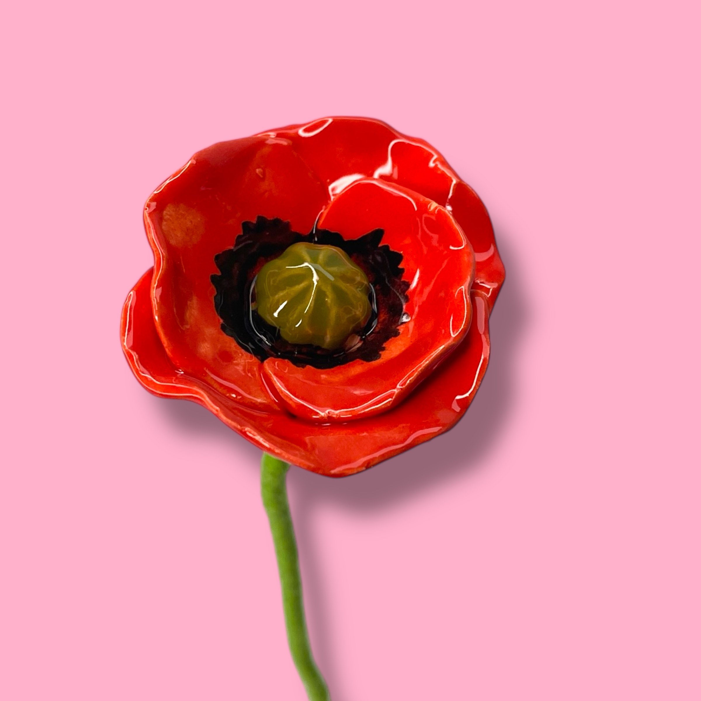 Klaproos van keramiek