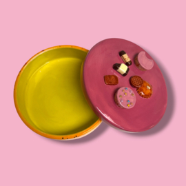 Koekjes koektrommel oranje gespikkeld bordeaux  deksel