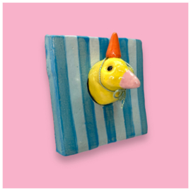 Schilderijtje van keramiek Arie Feestkanarie PRE-ORDER