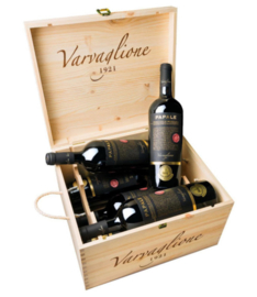 Varvaglione Vigne e Vini Papale 'Linea Oro' DOP. Primitivo di Manduria