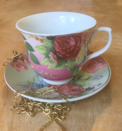 Bird feeder TEACUP ROSE