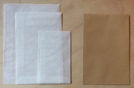10 Brown envelopes: 9,5 by 14,5 cm