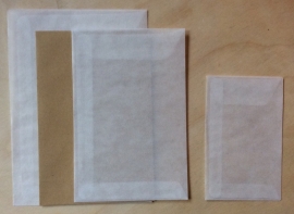 10 Glassine envelopes  6,5 by 10,5 CM