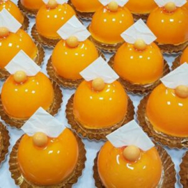 Oranje bolgebak à 4 stuks