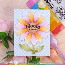 Oversized Daisy Die-n-stencil