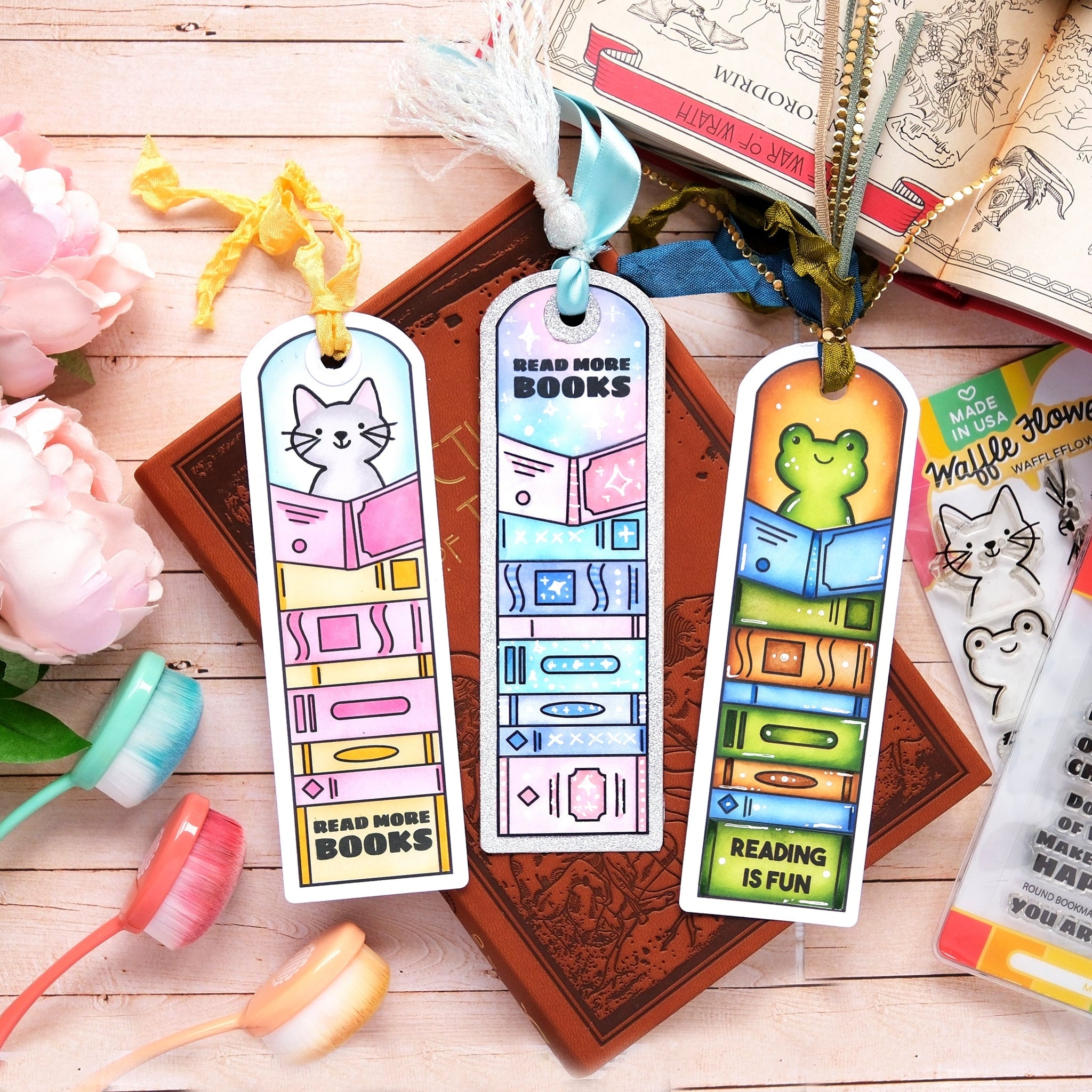 Round Critter Bookmark Stamp Set
