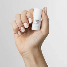 Striplac 202 Creamy Vanilla 6,5 ml.