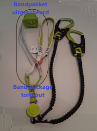 How does the fall protection via ferrata set work?