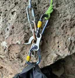 AVANT Solo Haul Hook