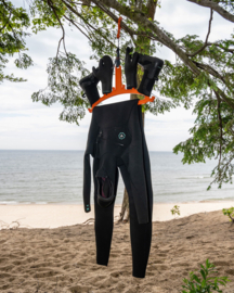 C-Monsta Wetsuit kledinghanger V2 Oranje