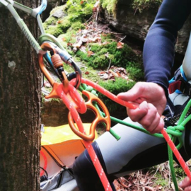 KONG OKA-X Canyoning