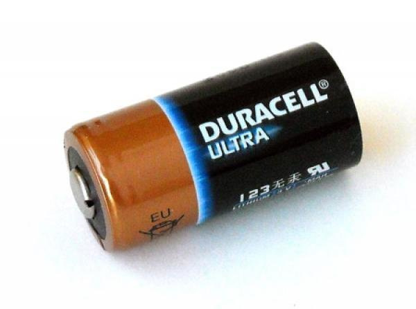 det er alt regulere Bloodstained Duracell CR123A battery | Batteries | CanyonZone