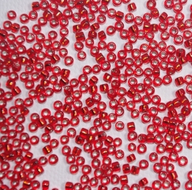 Rocailles transparant rood 2 mm 10 gram (14R007)
