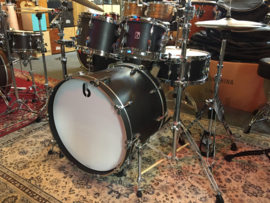 British Drum Company Legend shell set