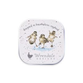 Wrendale Lip balm tin "Not a Daisy Goes By" - eend