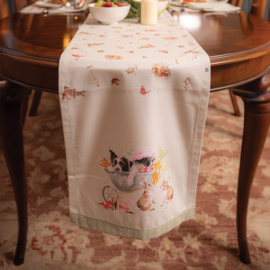 Wrendale - Table Runner "Garden Friends" - hond & konijn