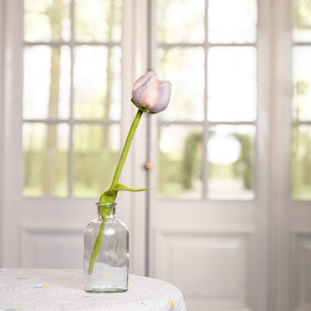Vilten bloem - Tulp Livia - lila