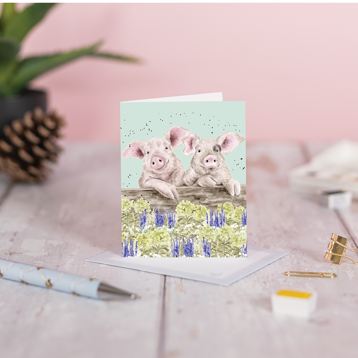 Wrendale mini card "Nosy Neighboars" - varken