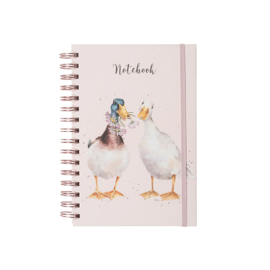 Wrendale A5 Notebook "Not a Daisy Goes By" - eend
