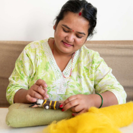 Vilten hanger muis - Bij