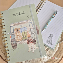 Wrendale A5 Notebook "Paws for a Picnic" - hond