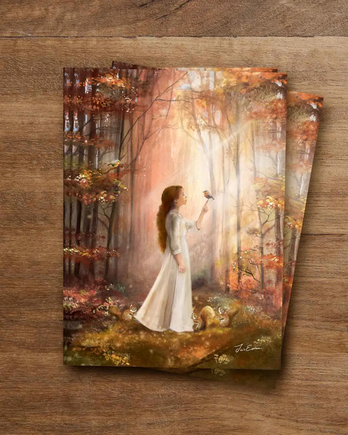 Iris Esther ansichtkaart - Woodland Whispers