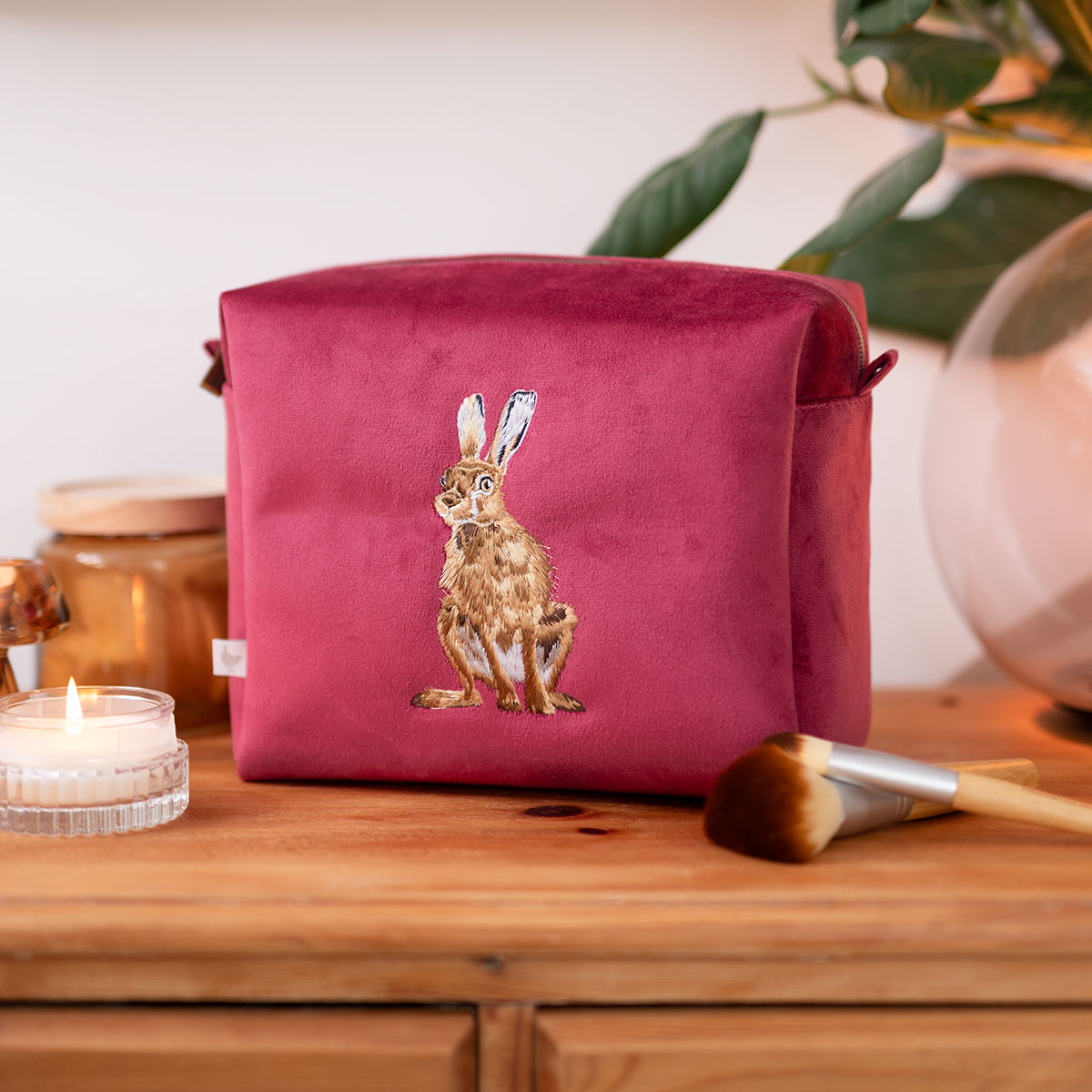 Wrendale embroidered Cosmetic bag "Golden Hour" - haas