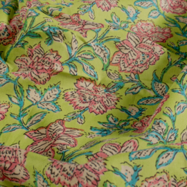 katoen Print - Voile - Batik  - Pink Flowers   - Lime  Green