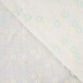 Katoen Broderie  -  Flowers 3D - Mint