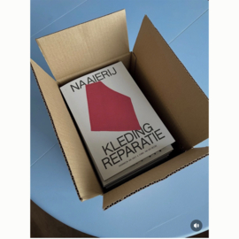 De Naaierij - Kleding  Reparatieboek