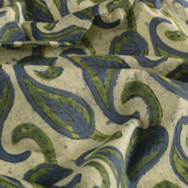 katoen Print - Voile - Batik  -  Leaves    - Soft Green