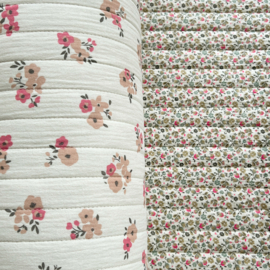 Stepped - Quilted - Flowers   - Double Sided -  Sweet Little Flowers    - Ecru