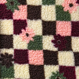Teddy -  Flowers  on Blocks - Ecru Pink Bordeaux Green