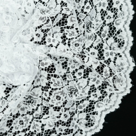 Kant | White 016