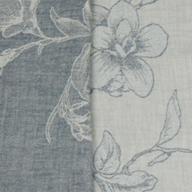 Verhees Textiles - Double Gauze Jacquard - Sand Navy - Flowers
