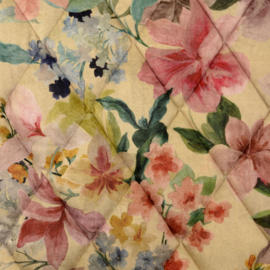 Stepped - Quilted - Classic Flowers   - Double Sided -  Soft Yellow