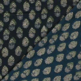 katoen Print - Voile - Batik  -  Leaves    - Dark Blue