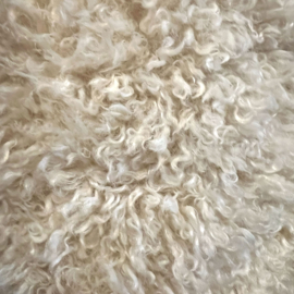 Fake Fur  - Medium Long Hair  - Ecru