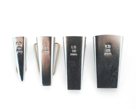 4 delige set om zelf biaisband te maken ( per set )12 mm , 18 mm, 25 mm