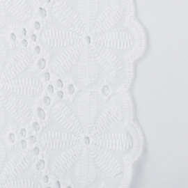 Broderie - White 205011
