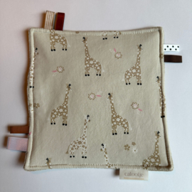 Knisperdoekje giraffe crème