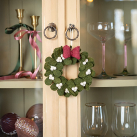 Kerstkrans Sjaal met Verhaal vilt mistletoe met strik