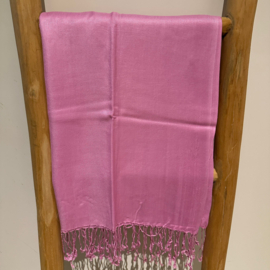 Voorjaarssjaal effen viscose roze