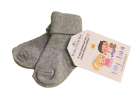Babybox L handgebreide slofjes, sokjes, mutsje en knuffeltje