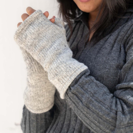 Handwarmers Sjaal met Verhaal Cosy lichtgrijs